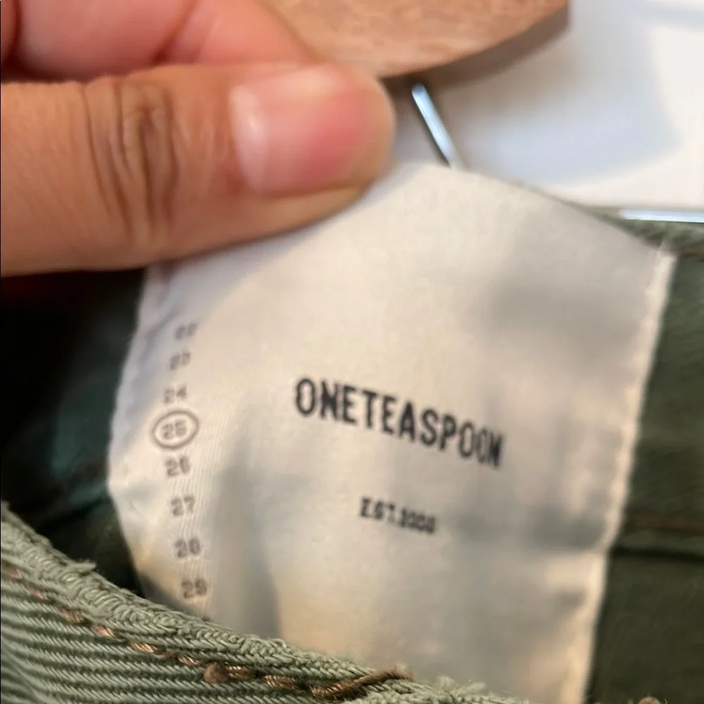 One Teaspoon Denim Women's Shorts - Picture 3 of 5